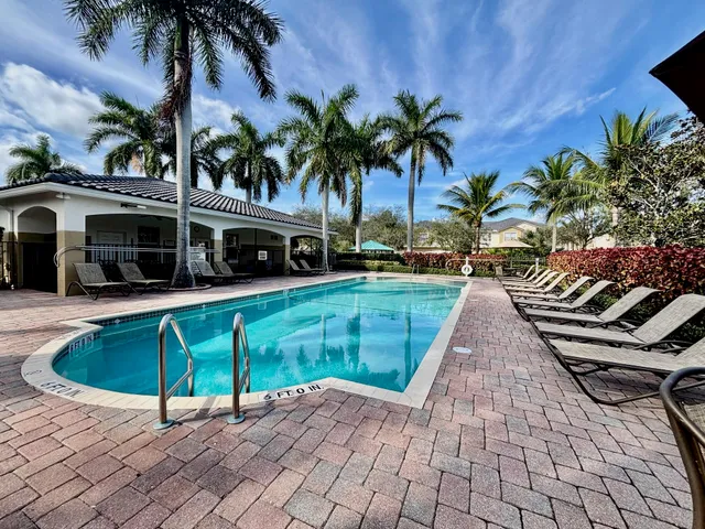 $255,000 | 2993 Southeast Lexington Lakes Drive, Stuart, FL 34994