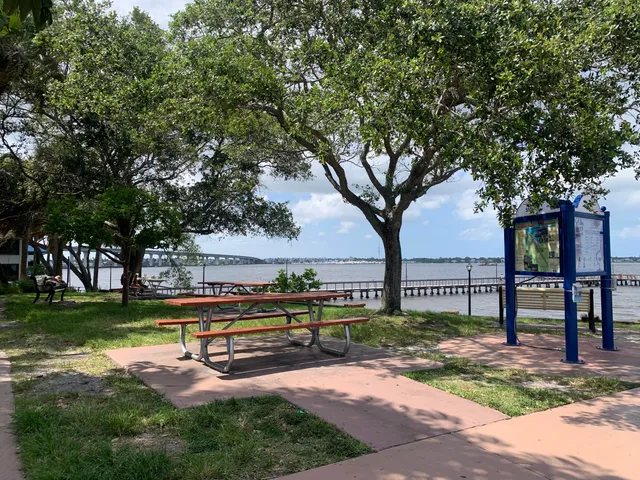 $255,000 | 2993 Southeast Lexington Lakes Drive, Stuart, FL 34994