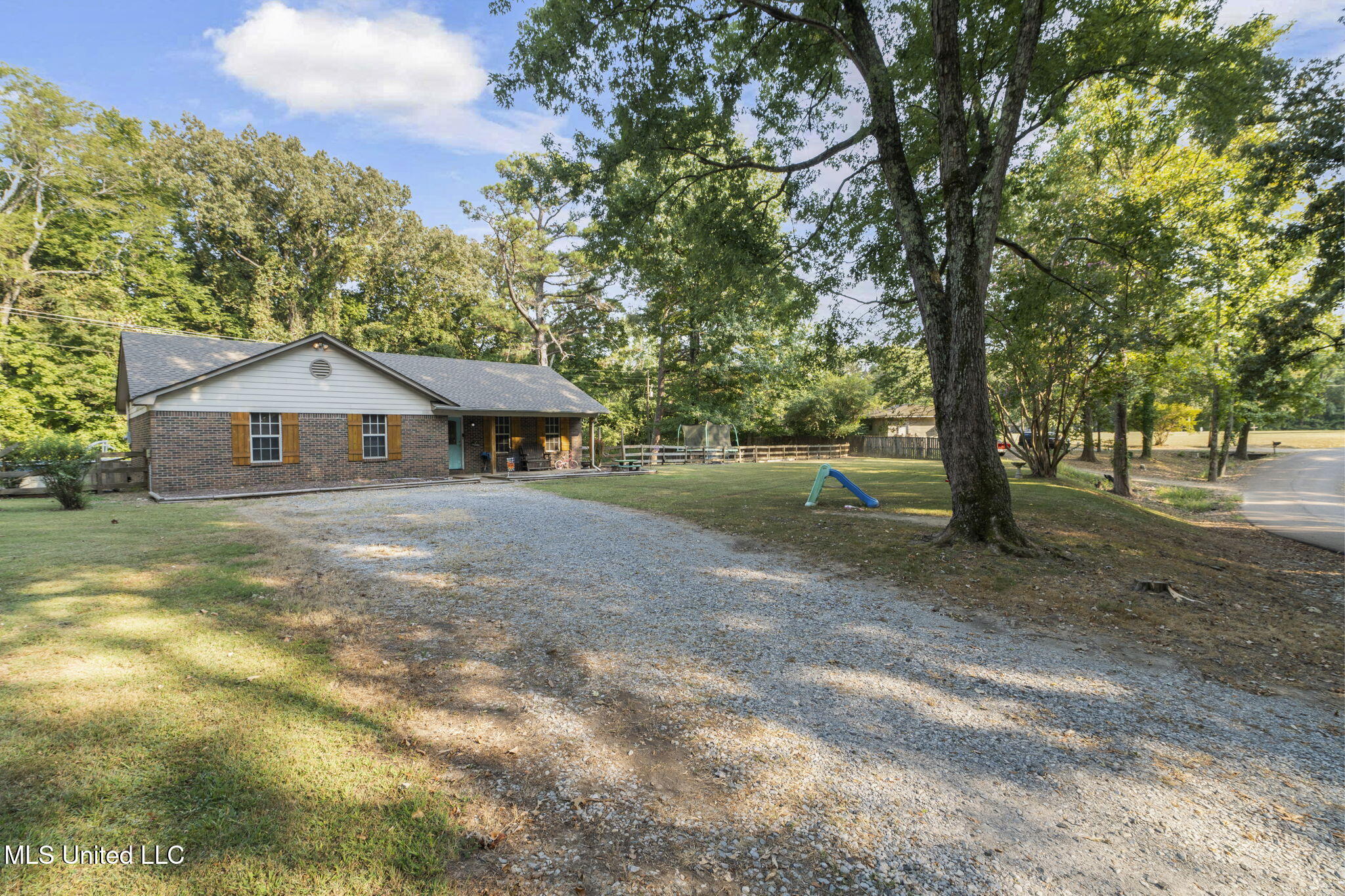 10680 High Road Hernando, MS 38632 - Photo 11 of 30 5-web-or-mls-10680 High Road Cove-05