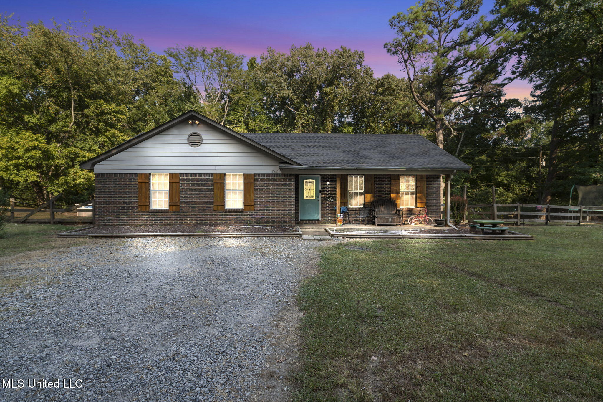 10680 High Road Hernando, MS 38632 - Photo 4 of 30 1-web-or-mls-10680 High Road Cove-01