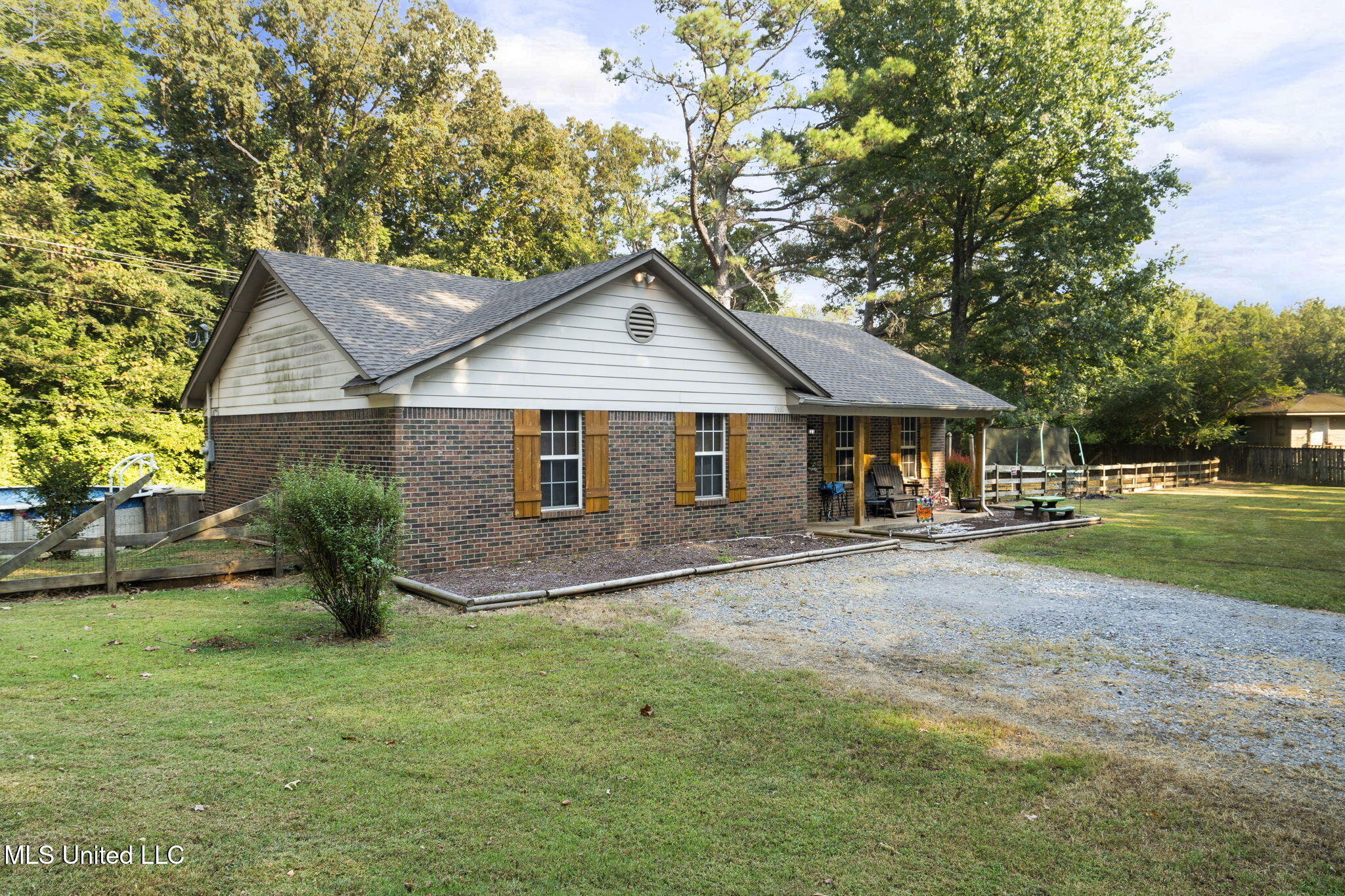 10680 High Road Hernando, MS 38632 - Photo 10 of 30 4-web-or-mls-10680 High Road Cove-04