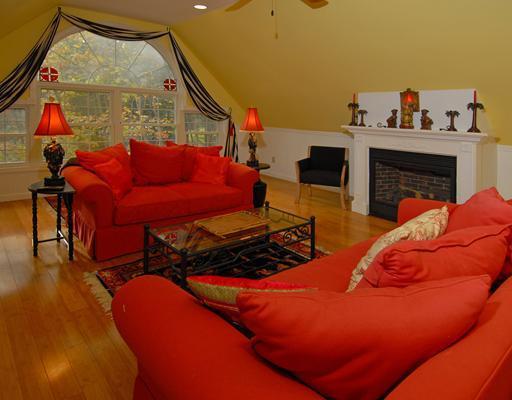 157 North Village Road Wells, ME 04090 - Photo 3 of 11 Den/Family/Great Room. Lg Family...