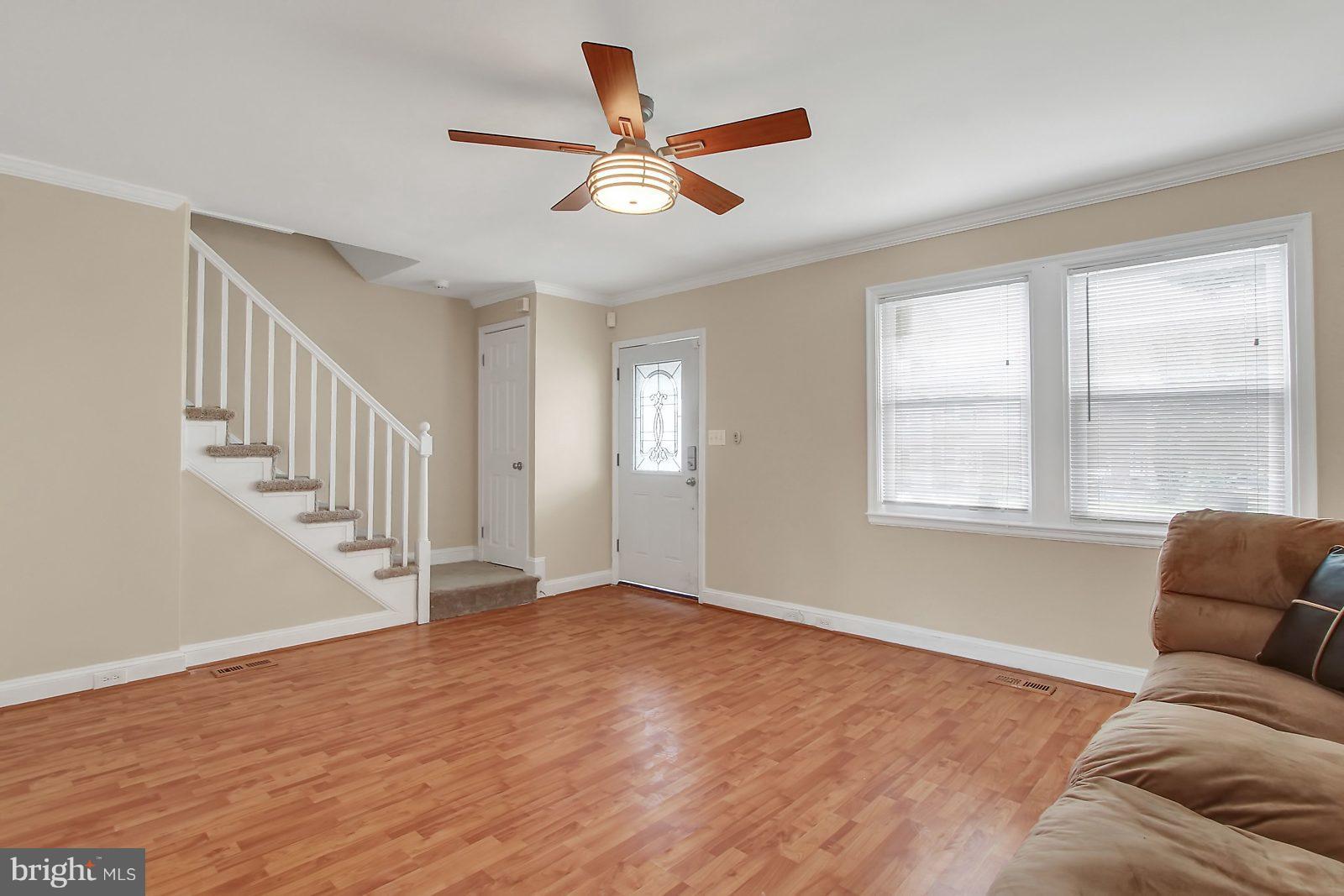 1321 Crofton Road Baltimore, MD 21239 - Photo 9 of 23 Living Room
