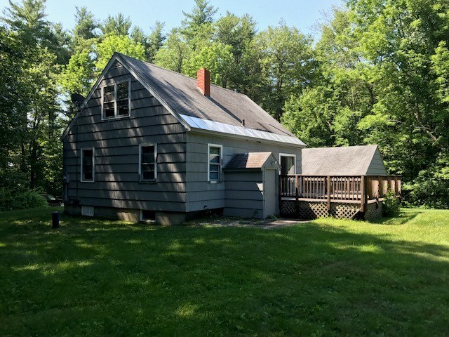 97 Old Manchester Road Candia, NH 03034 - Photo 2 of 17