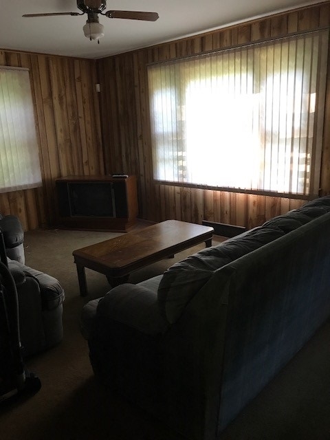 97 Old Manchester Road Candia, NH 03034 - Photo 8 of 17