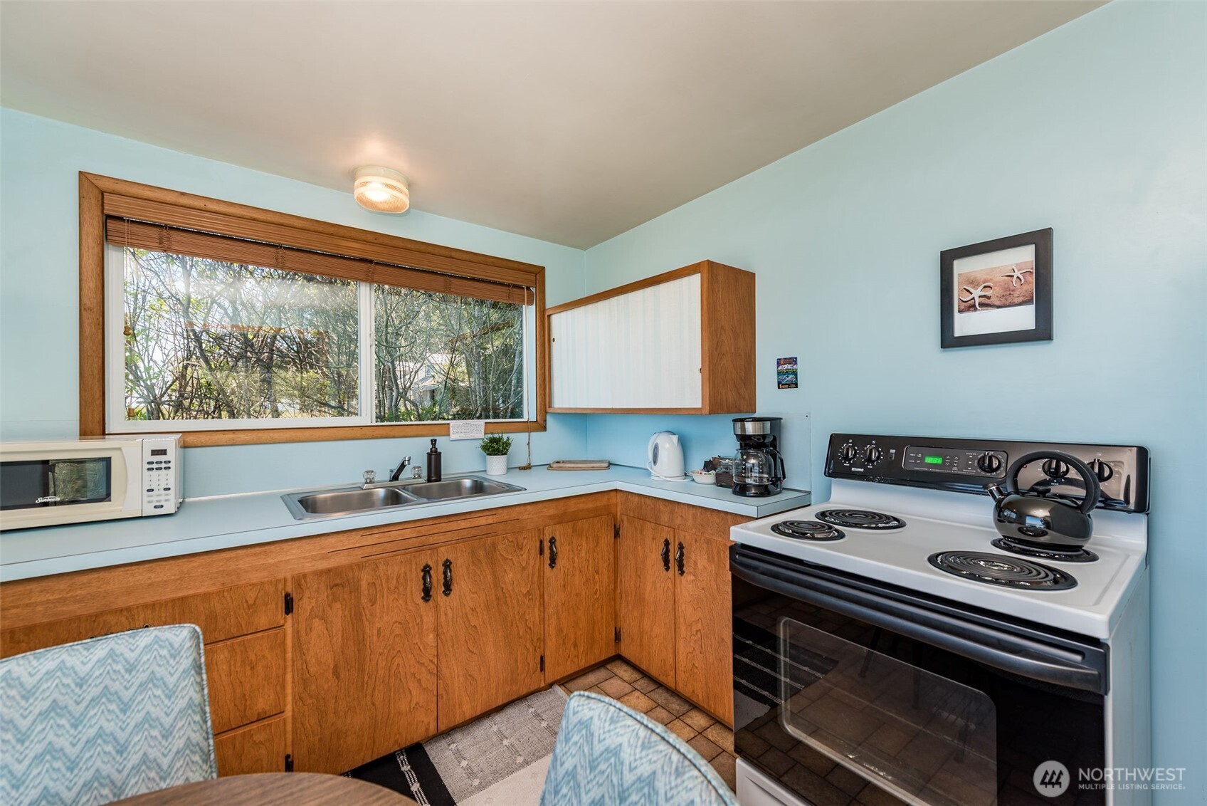 1663 Highway 112 Sekiu, WA 98381 - Photo 11 of 40