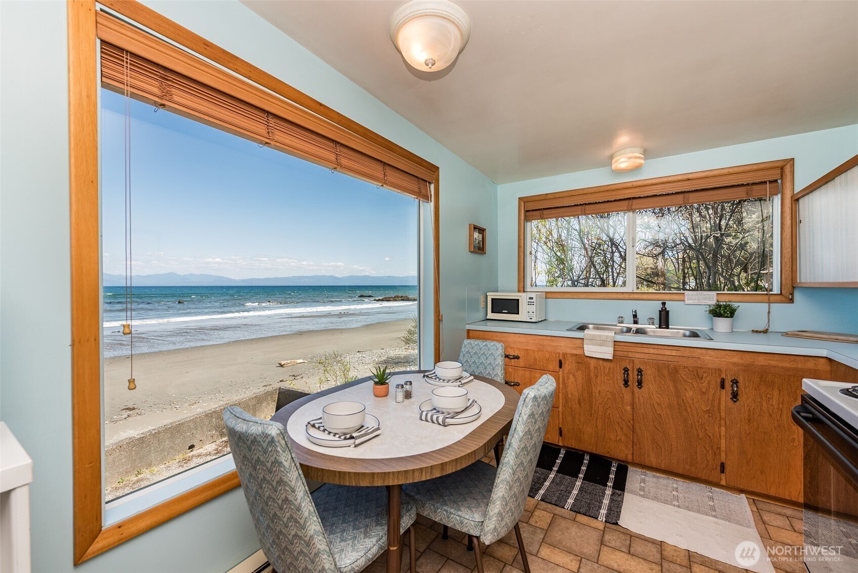 1663 Highway 112 Sekiu, WA 98381 - Photo 13 of 40