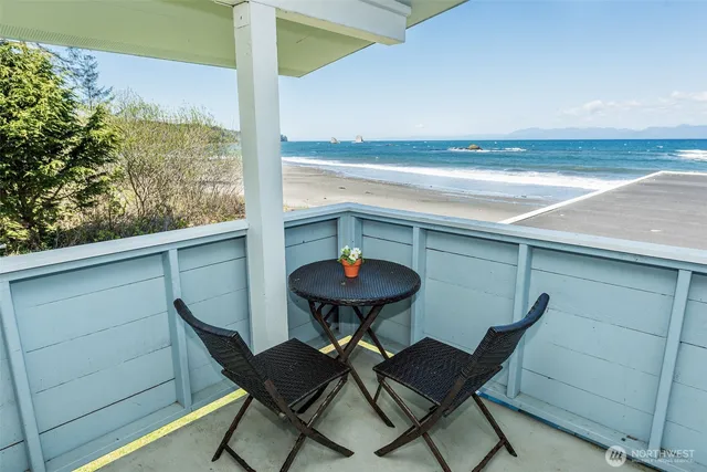 $1,420,000 | 1663 Highway 112, Sekiu, WA 98381