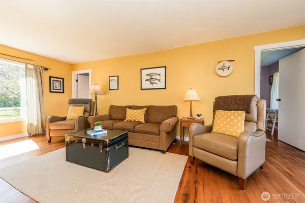 $1,220,000 | 1663 Highway 112, Sekiu, WA 98381