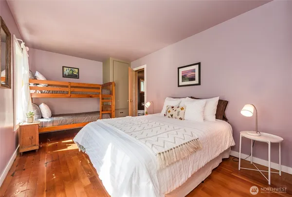 $1,220,000 | 1663 Highway 112, Sekiu, WA 98381