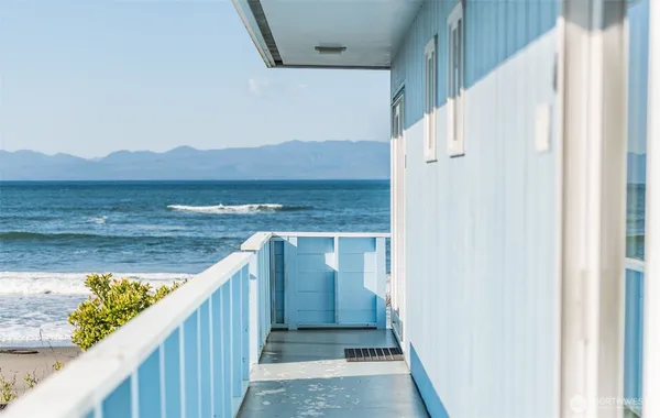 $1,220,000 | 1663 Highway 112, Sekiu, WA 98381