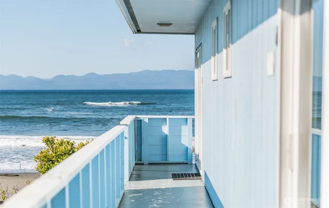 $1,420,000 | 1663 Highway 112, Sekiu, WA 98381