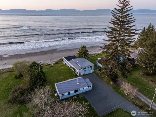 $1,220,000 | 1663 Highway 112, Sekiu, WA 98381