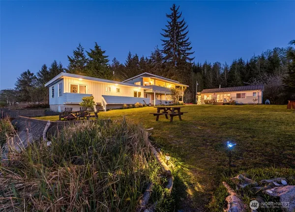 $1,220,000 | 1663 Highway 112, Sekiu, WA 98381