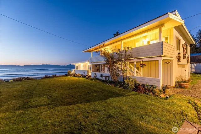 $1,420,000 | 1663 Highway 112, Sekiu, WA 98381