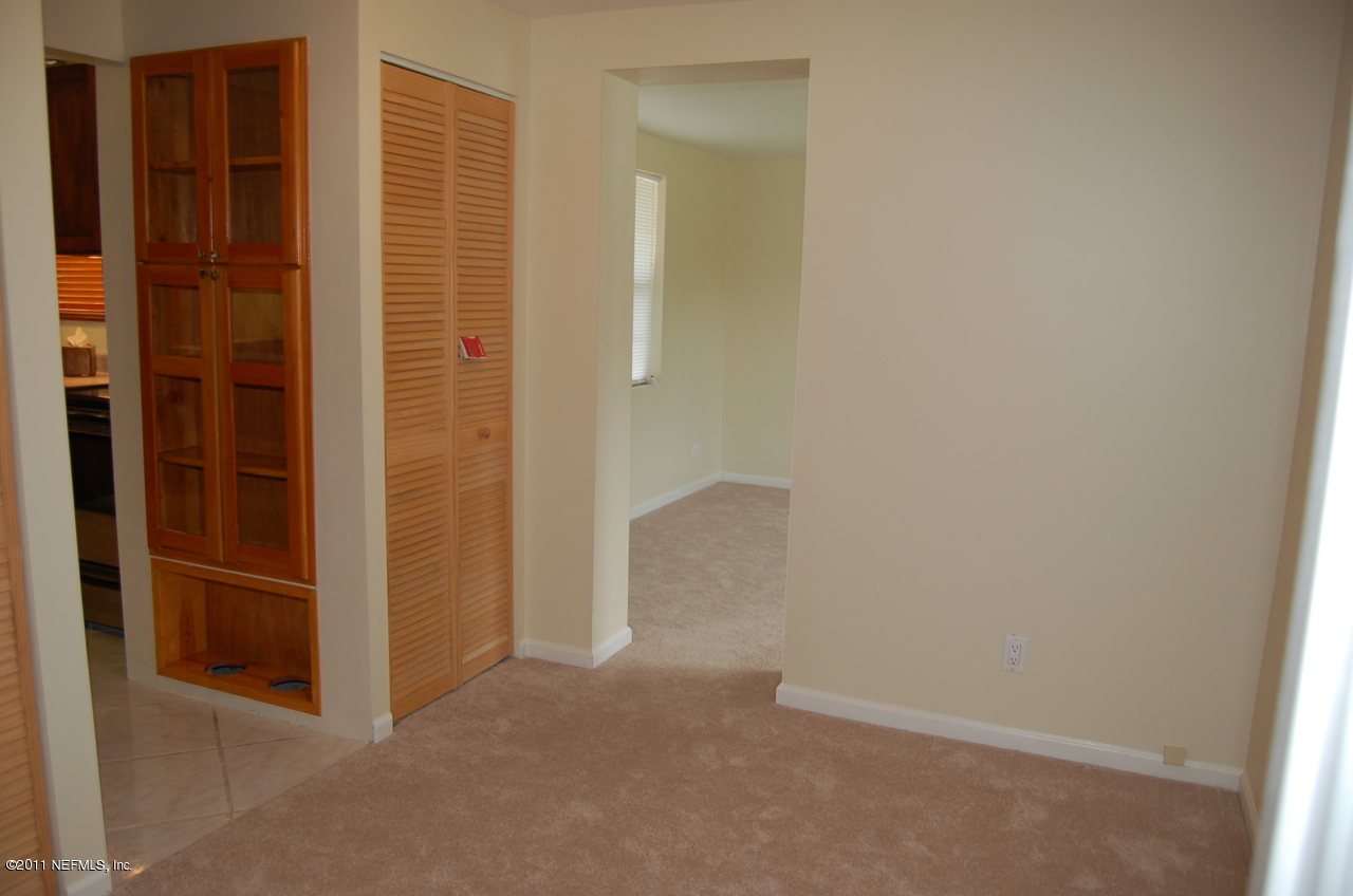 1806 Faye Road Jacksonville, FL 32218 - Photo 5 of 10 Dining Room