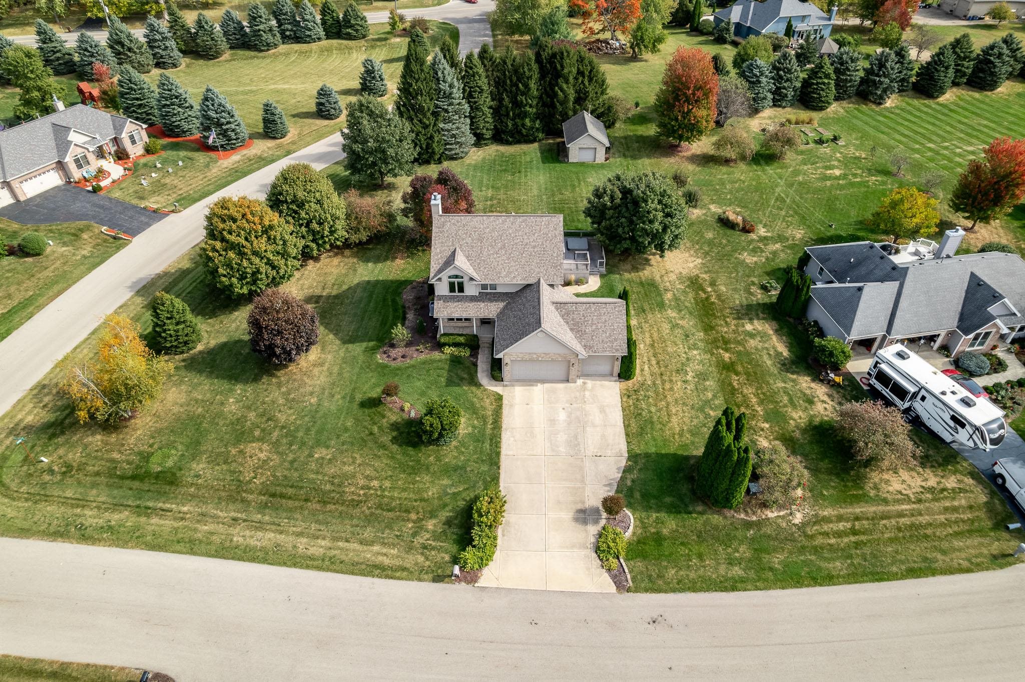 12859 Prairie Meadow Way Belvidere, IL 61008 - Photo 59 of 67 an aerial view of residential houses with outdoor space