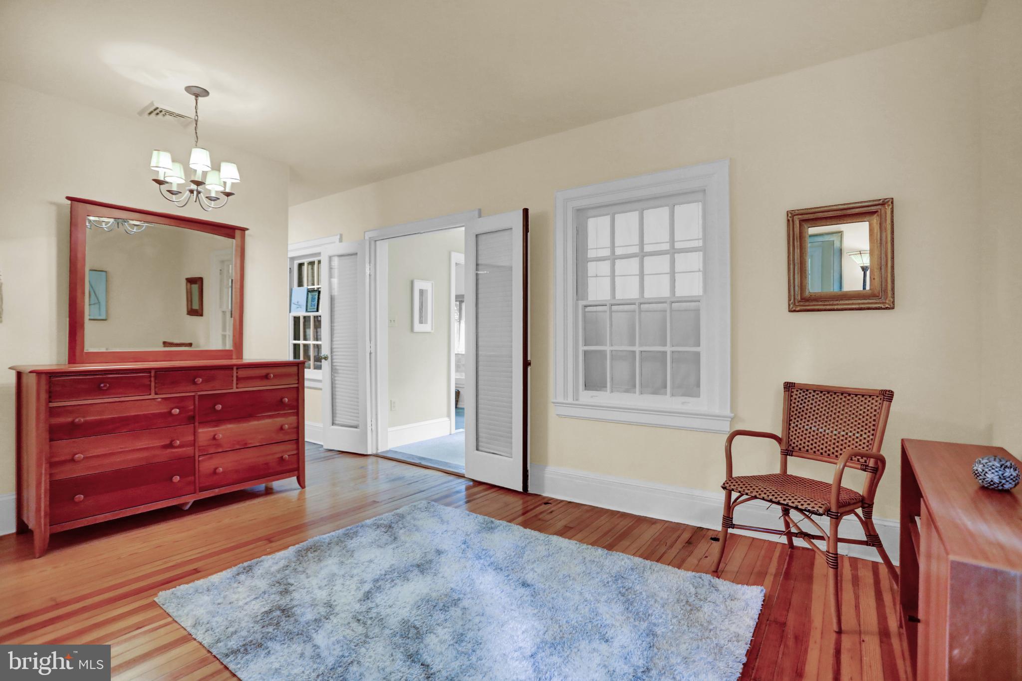 204 Longwood Road Baltimore, MD 21210 - Photo 13 of 62 sitting room off primary bed