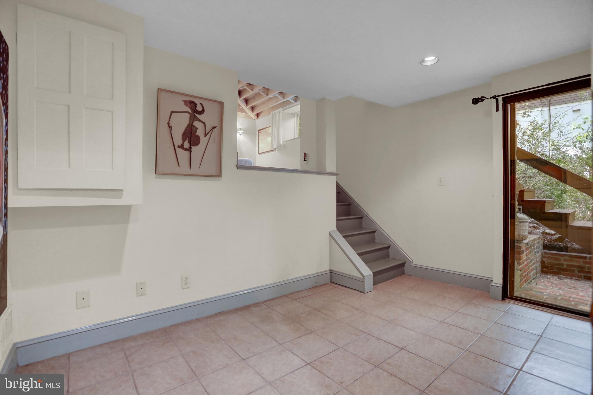 204 Longwood Road Baltimore, MD 21210 - Photo 47 of 62 Gallery Image 47