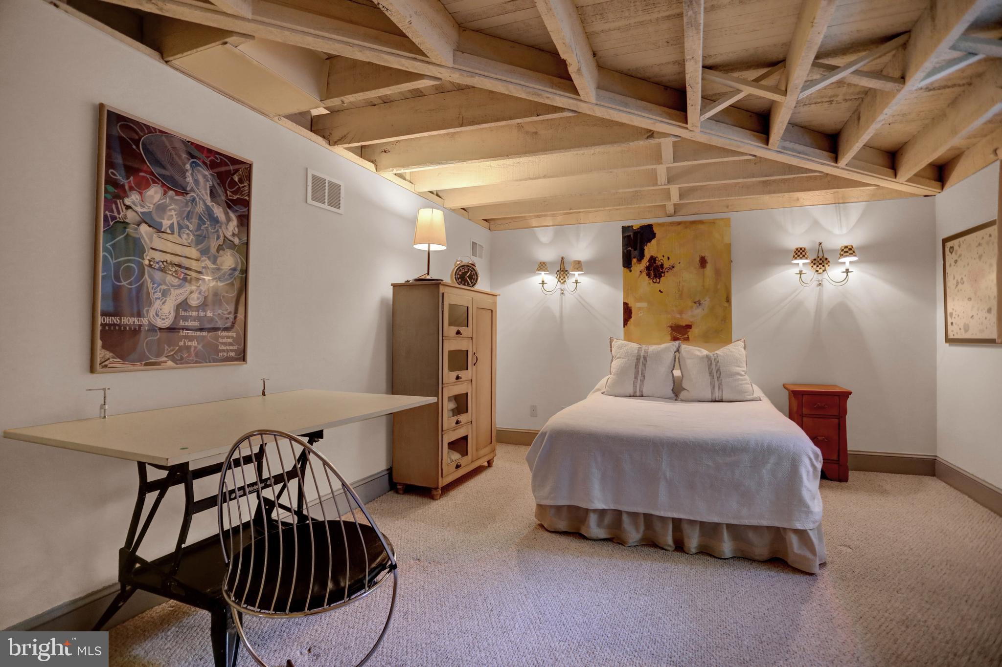204 Longwood Road Baltimore, MD 21210 - Photo 48 of 62 Gallery Image 48