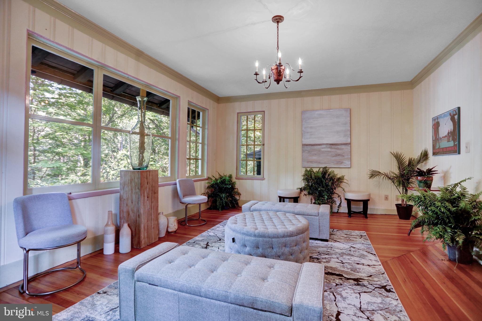 204 Longwood Road Baltimore, MD 21210 - Photo 10 of 62 Gallery Image 10