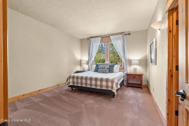 $1,445,000 | 504 Hornby Place, Dover, ID 83825