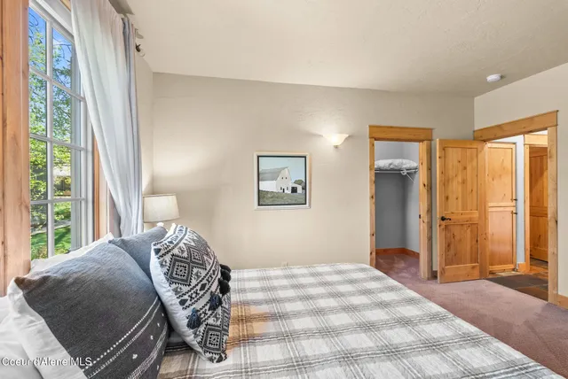 $1,445,000 | 504 Hornby Place, Dover, ID 83825