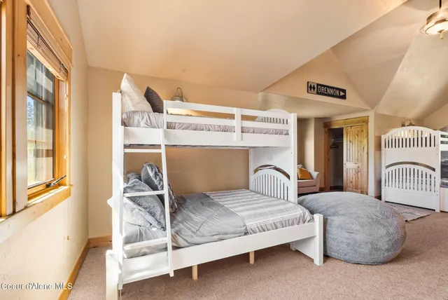 $1,445,000 | 504 Hornby Place, Dover, ID 83825