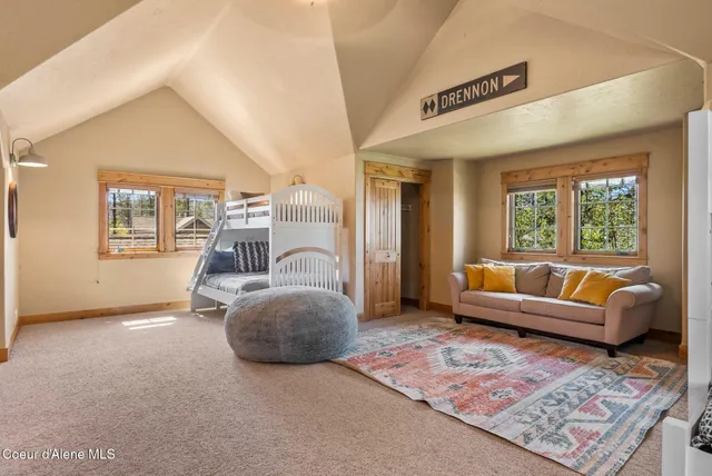 $1,445,000 | 504 Hornby Place, Dover, ID 83825