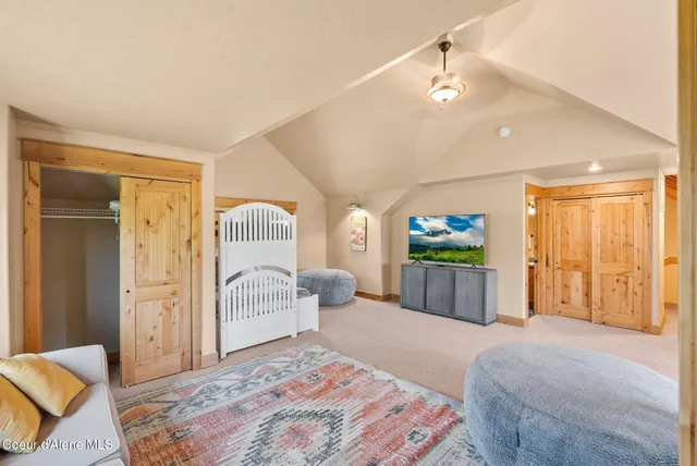 $1,445,000 | 504 Hornby Place, Dover, ID 83825