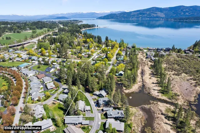 $1,445,000 | 504 Hornby Place, Dover, ID 83825