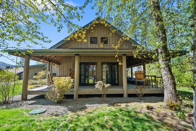 $1,445,000 | 504 Hornby Place, Dover, ID 83825