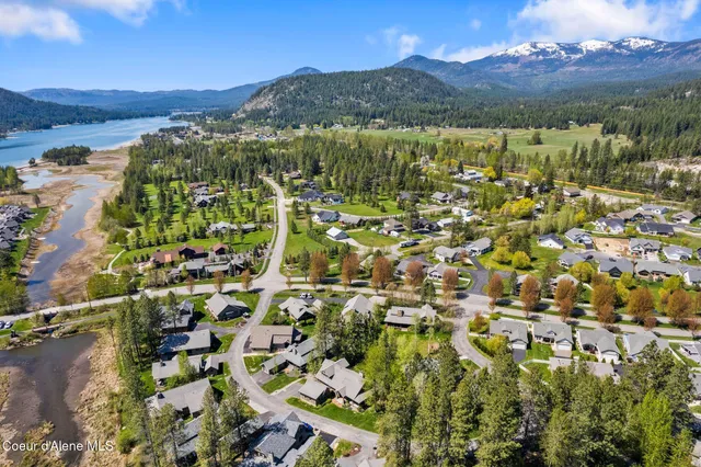 $1,445,000 | 504 Hornby Place, Dover, ID 83825