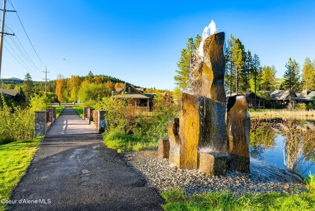 $1,445,000 | 504 Hornby Place, Dover, ID 83825