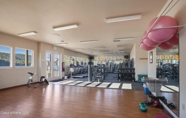 $1,445,000 | 504 Hornby Place, Dover, ID 83825