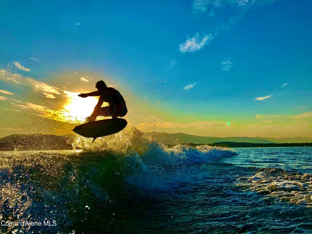 $1,445,000 | 504 Hornby Place, Dover, ID 83825