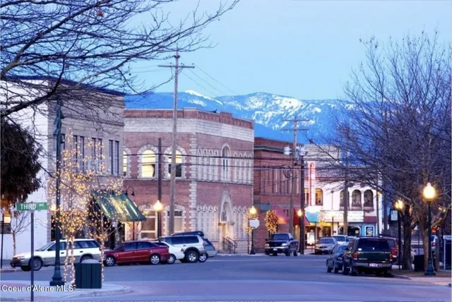 $1,445,000 | 504 Hornby Place, Dover, ID 83825