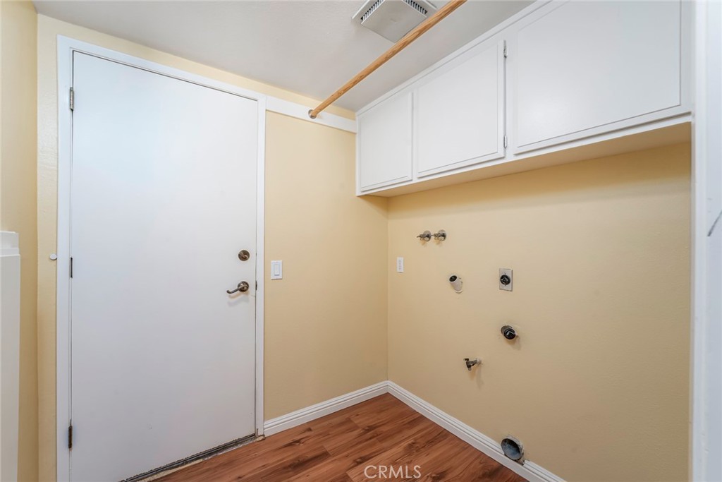 24722 Vía Del Rio Lake Forest, CA 92630 - Photo 18 of 56