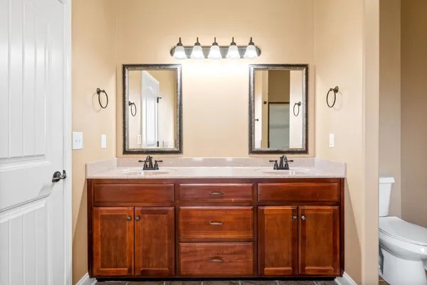 $2,100 | 3706 Tradewinds Terrace, Clarksville, TN 37040