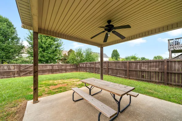 $2,100 | 3706 Tradewinds Terrace, Clarksville, TN 37040