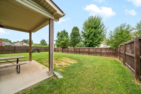 $2,100 | 3706 Tradewinds Terrace, Clarksville, TN 37040