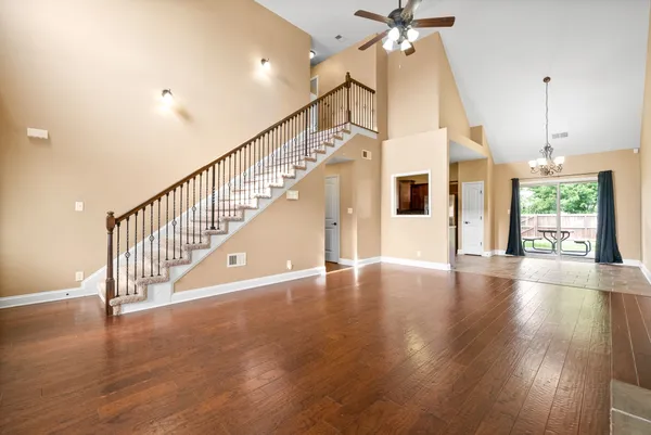 $2,100 | 3706 Tradewinds Terrace, Clarksville, TN 37040