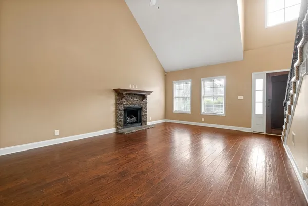 $2,100 | 3706 Tradewinds Terrace, Clarksville, TN 37040