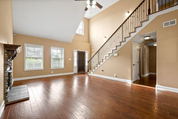 $2,100 | 3706 Tradewinds Terrace, Clarksville, TN 37040