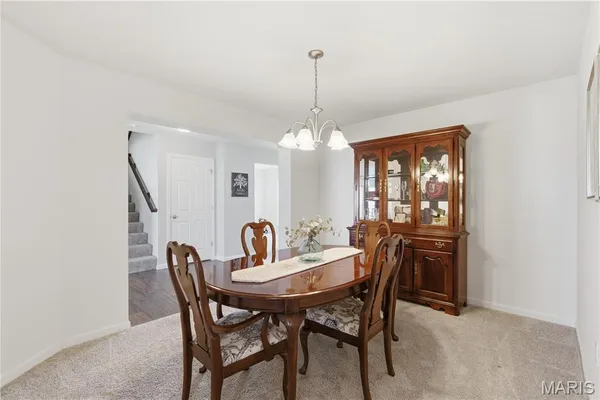 $470,000 | 730 Palisades Drive, St. Charles, MO 63301