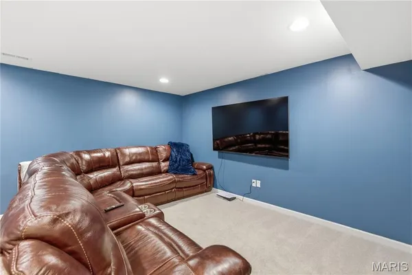 $470,000 | 730 Palisades Drive, St. Charles, MO 63301