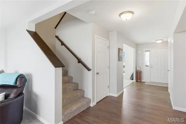 $470,000 | 730 Palisades Drive, St. Charles, MO 63301