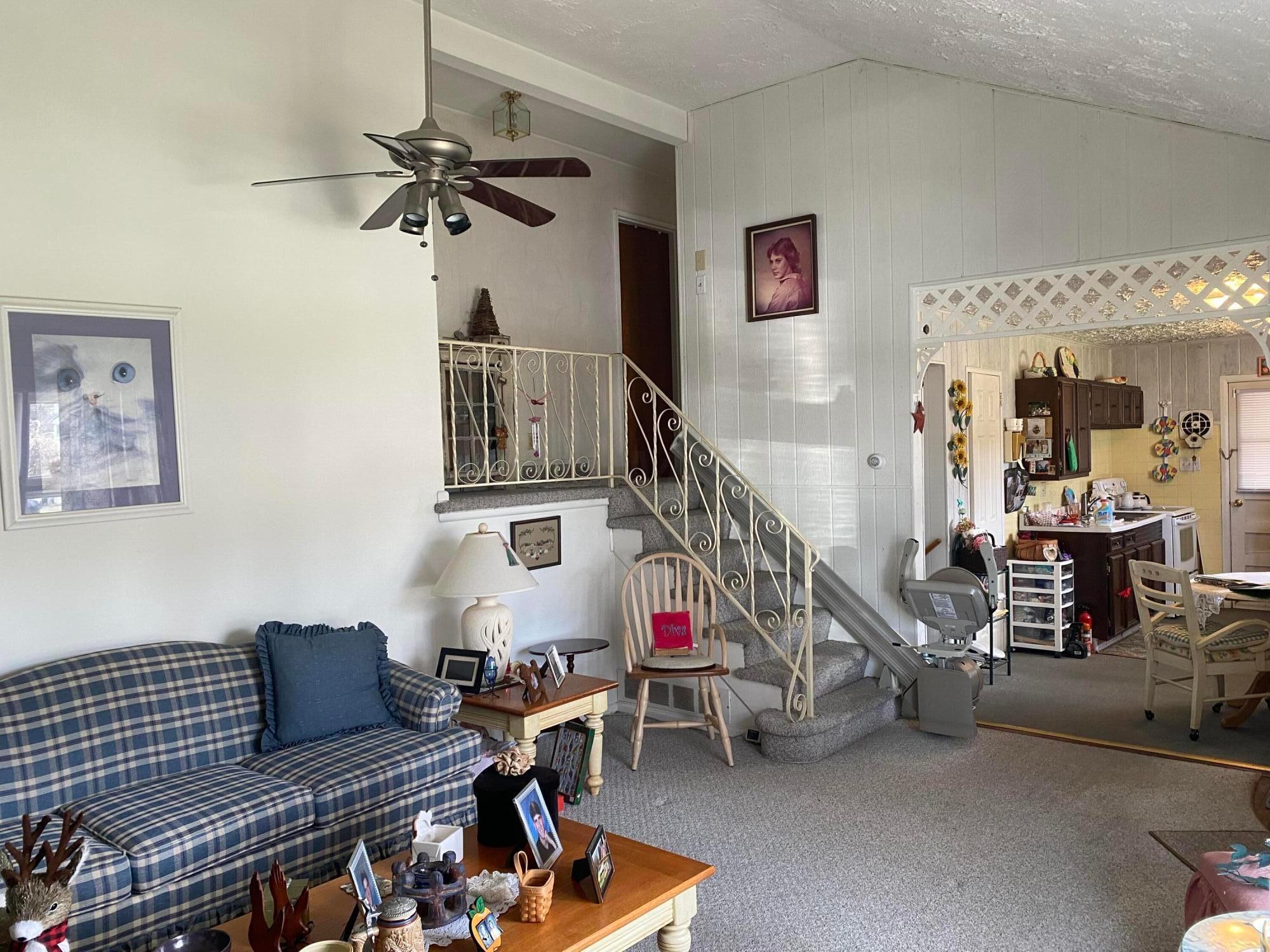 1228 Country Club Road Columbus, OH 43227 - Photo 2 of 13 IMG_3128