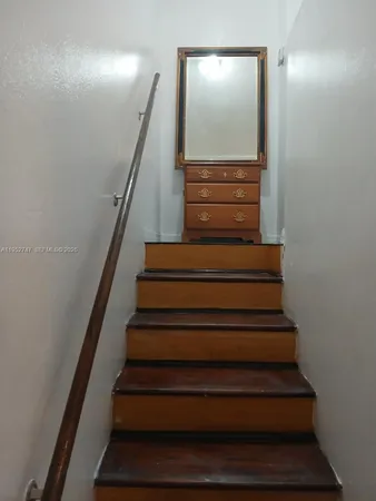a view of entryway
