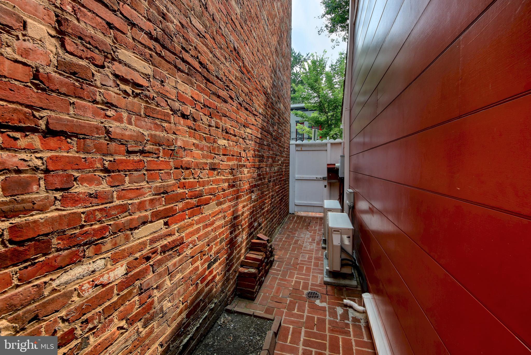 1222 28th Street Northwest Washington, DC 20007 - Photo 20 of 27 alley way to 28th street